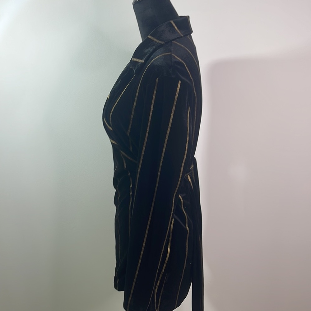 Long Sleeve Jacket - Picture 3 of 5